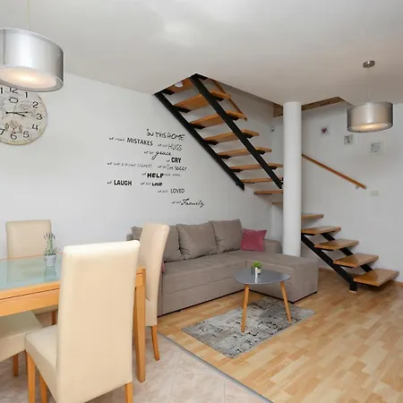 Holiday home Kranjci *